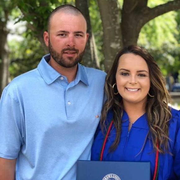 Meet your Posher, Alexis - Picture 1 of 1